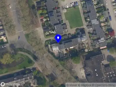 Chen R. Holding B.V.