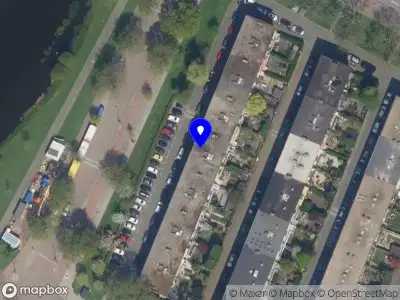 A.A.P.W. van den Broek Kaakchirurg B.V.