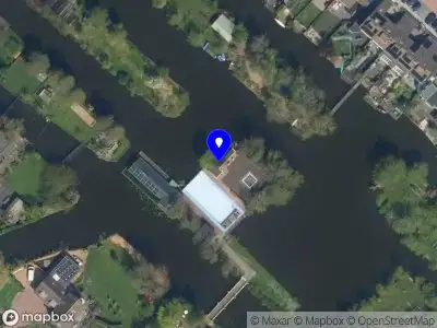 Nieuw bedrijf St. Zwem- en Badinrichting 'Scharlesooi'