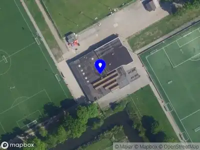 Nieuw bedrijf Voetbalver. A S '80