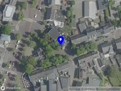 Nieuw bedrijf Kroonluchter Galerie Anna van Elteren