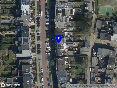 Beekers Vol Aandacht