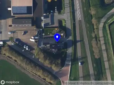 Langenberg Sloop- en Handelsonderneming B.V. Scharnegoutum