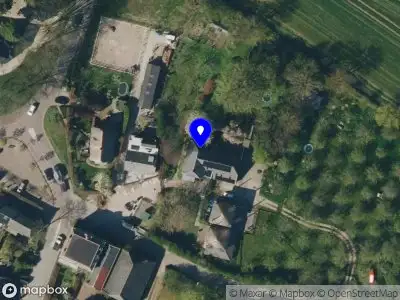 Huis met een haard B.V. Zoelmond