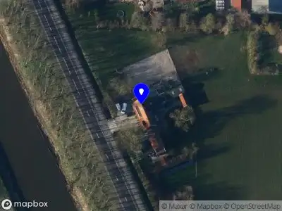 Hondentrimsalon de goudenpootjes