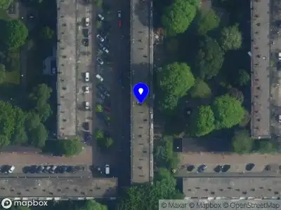 Studio Alyson Sillon