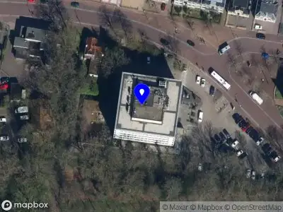 Stichting MAKZ kliniek voor mondzorg, implantologie, kaak- en aangezichtschirurgie