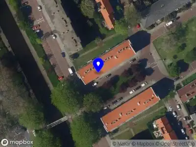 Yasemin helpt 's-Gravenhage