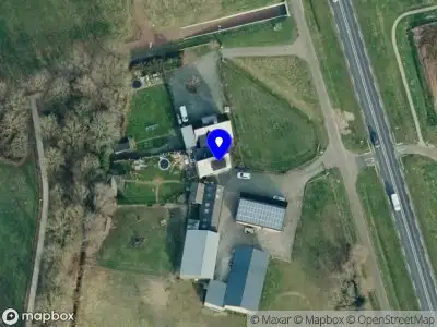 Nagelstudio bij Inge