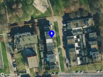 Sharnella Malanda; Verloskundige en Echoscopiste