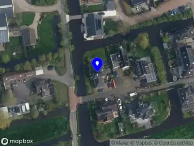 C. van Holst grond- en tuinwerken