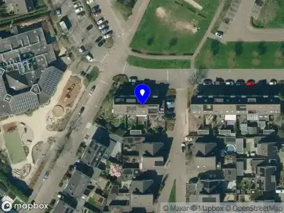 Kelly Lentjes Tolk Nederlandse Gebarentaal Duiven