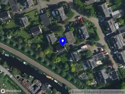 Simons medisch en opleiding