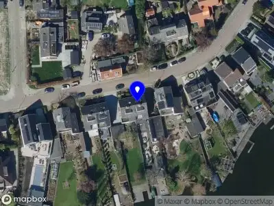 Robert van Ooijen Holding B.V.