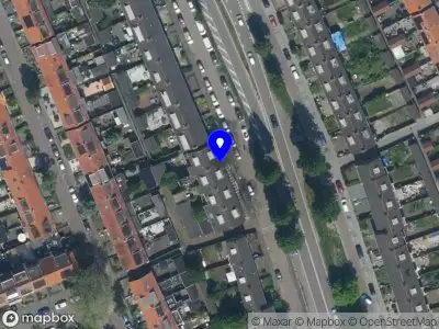 Nieuw bedrijf Wibaut Avondwinkel en Belhuis