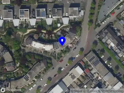 Nieuw bedrijf Looted