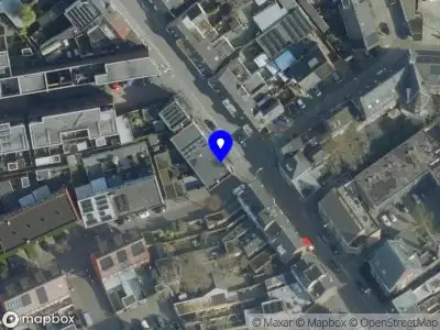 Laura Burgers E-COMMERCE