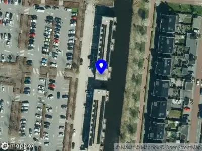 pub struct Holding B.V.