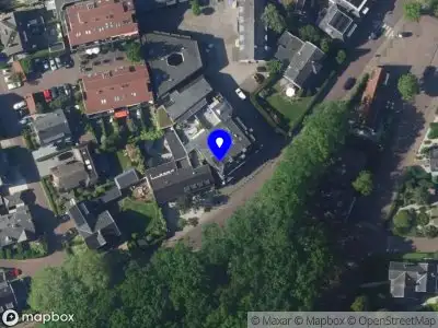 VvE Brink 11, 13 en 15 in Laren