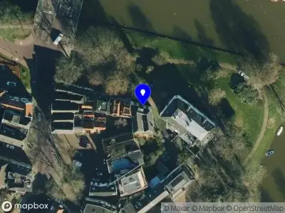 De Twaalfvoetsjollenclub