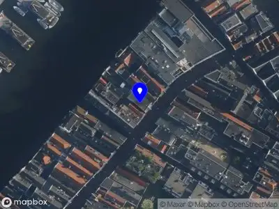 Nieuw bedrijf VvE Warmoesstraat 18 te Amsterdam