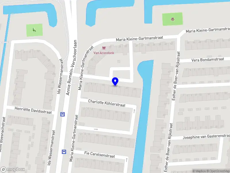 Qlique Beauty Denise