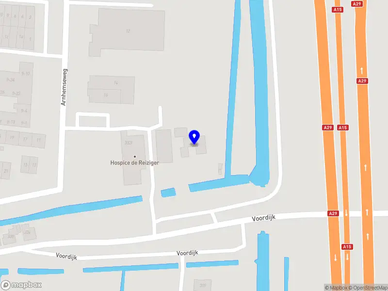 Erf 330 Pensionstalling & Stallingsplaatsen