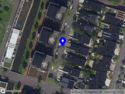 Aanvraag voor het plaatsen van een laadpaal aan Lobeliuslaan nabij huisnummer 122 te Oegstgeest