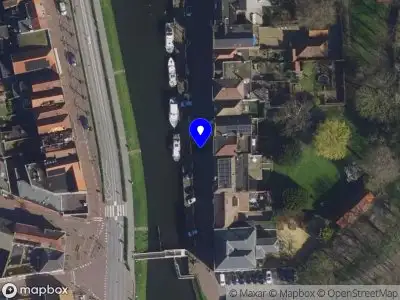 Verwijderde auto aan de Oostkade in Sas van Gent