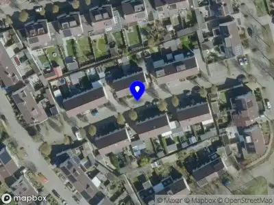 Gemeente Oirschot - vaststellen van twee parkeerplaatsen voor het uitsluitend opladen van elektrische voertuigen  - aan Glorie van Holland ter hoogte van huisnummer 21 te Oirschot