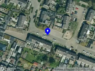 Aanvraag vergunning voor het bouwen van een erker en wijzigen van een gevel aan Vermeerlaan 2 te Scherpenzeel