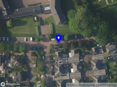 Gemeente Huizen - Z.364419 - het kappen van een boom op het voorerf - Omgevingsvergunning - Arie de Waalstraat 11, Huizen