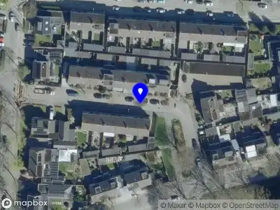 GEMEENTE VUGHT - VOORWERPEN OP- AAN OF BOVEN DE OPENBARE WEG – ANTONIUSSTRAAT 10, MICHIEL DE RUYTERWEG 9 EN 33P, MOLENDWARSSTRAAT 6, MOLENRIJNSELAAN 27, REMBRANDTLAAN 39, STEENWEG 13 VUGHT