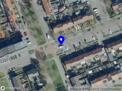 Bekendmaking GEMEENTE VUGHT - VOORWERPEN OP- AAN OF BOVEN DE OPENBARE WEG – ANTONIUSSTRAAT 10, MICHIEL DE RUYTERWEG 9 EN 33P, MOLENDWARSSTRAAT 6, MOLENRIJNSELAAN 27, REMBRANDTLAAN 39, STEENWEG 13 VUGHT