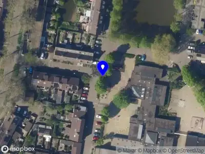 Gemeente Zoetermeer - opheffing en aanduiding van een gereserveerde gehandicaptenparkeerplaats - aan Irisvaart 13 en Veenwortelvaart 8 te Zoetermeer