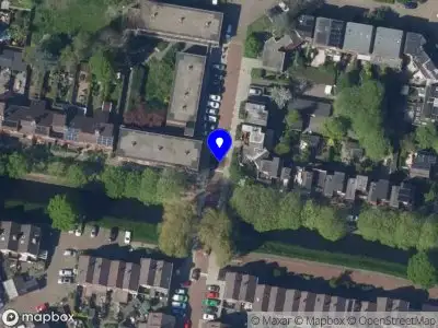 Gemeente Zoetermeer - opheffing en aanduiding van een gereserveerde gehandicaptenparkeerplaats - aan Irisvaart 13 en Veenwortelvaart 8 te Zoetermeer