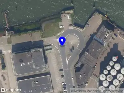 Bekendmaking Kennisgeving aanvraag vergunning voor het bouwen van een pompkamer, leidingbrug, weegbrug en verladingsfundatie bij Tankput 51 aan de Tankhoofd 2 te Rotterdam-Vondelingenplaat.