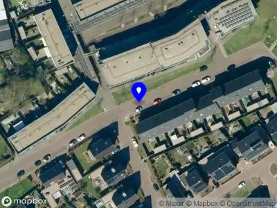 Gemeente Rheden - Gehandicaptenparkeerplaats - Rheden, Klinker garage oneven nummers