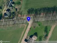 Verleende omgevingsvergunning wateractiviteit voor het behouden van een heg in de beschermingszone van watergang Grote Beek aan de Zelhemseweg in Hummelo