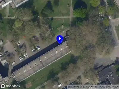 Ontheffing voor het plaatsen van een hijskraan, bouwmaterialen en containers op het trottoir, grasveld en op de straat ter hoogte van Varenstraat 2 te Soest