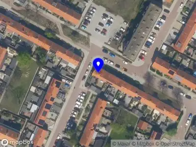 112 melding Ambulance met gepaste spoed naar de Abelenlaan in Rozenburg