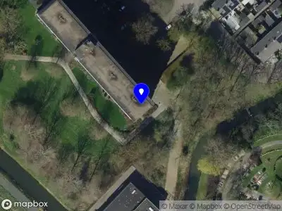 Ambulance met gepaste spoed naar de Seringenplantsoen in Ridderkerk