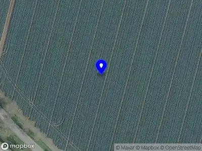 Politie naar de Elsstraat in Herpen vanwege voertuigen te water