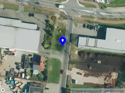 Politie naar de Najaarsweg in Enschede vanwege aanrijding met letsel