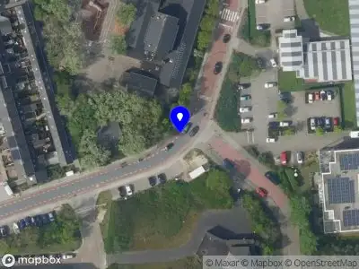 Ambulance met grote spoed naar de Admiraal de Ruyterweg in Egmond aan Zee