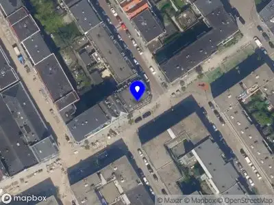 Ambulance met grote spoed naar de Jacob Loisstraat in Rotterdam