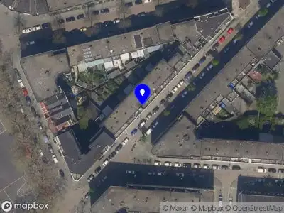 Ambulance met grote spoed naar de Catharina Beersmansstraat in Rotterdam