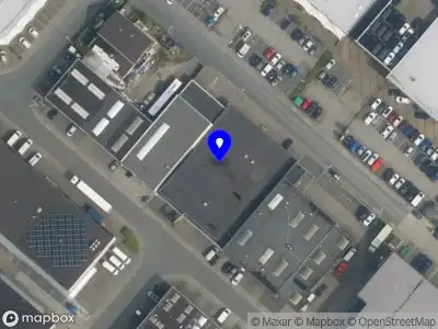 Ambulance met grote spoed naar de Warmoezenierstraat in Naaldwijk