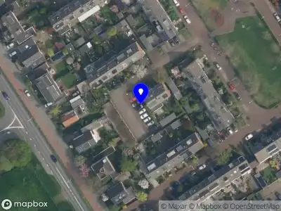 Ambulance met grote spoed naar de Röntgenlaan in Pijnacker