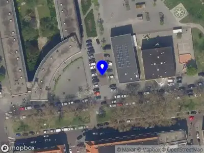 Ambulance met grote spoed naar de Slaghekstraat in Rotterdam